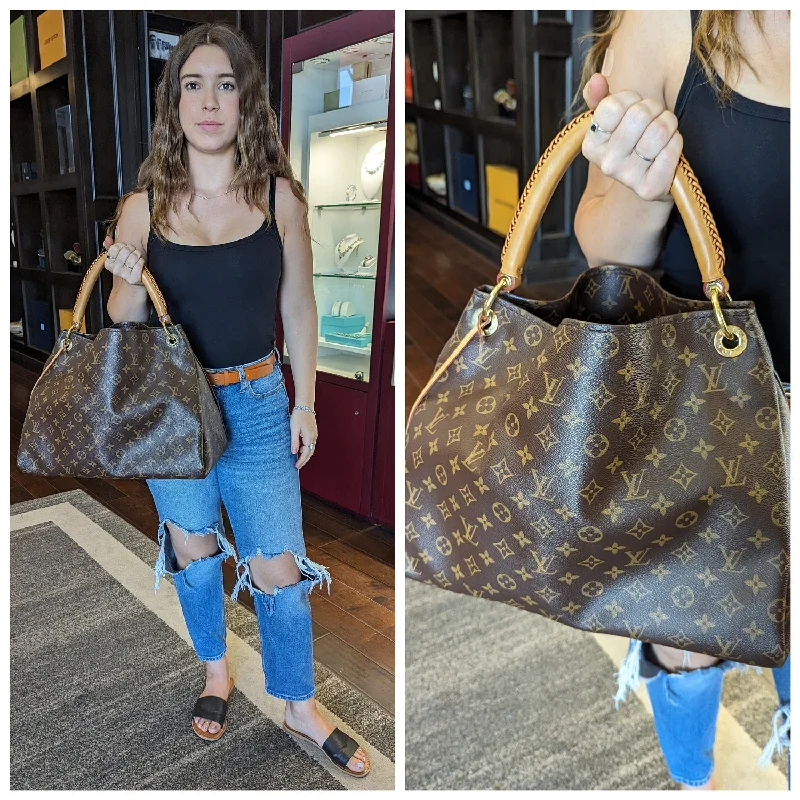 Louis Vuitton Monogram Canvas Artsy MM Hobo