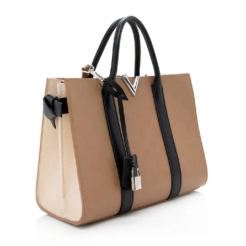 Louis Vuitton Cuir Plume Very MM Tote (SHF-16827)